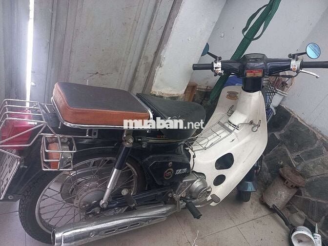 Bán xe taya đã qua sử dụng