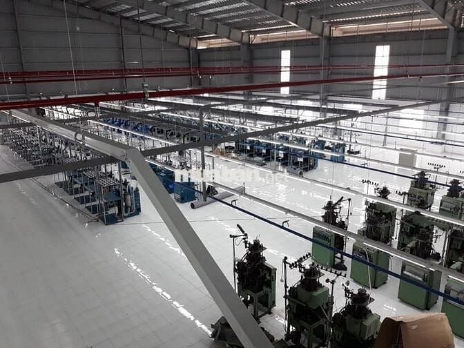 Cho thuê xưởng may 7.000m2 Quốc lộ 1A Bình Tân,nền gạch men,có máy may