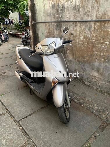 Honda Lead 2011 Bạc