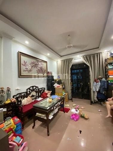 Bán nhà đẹp trung phố Bồ Đề 30,5m²x 4 tầng . Giá 7,75 tỷ.