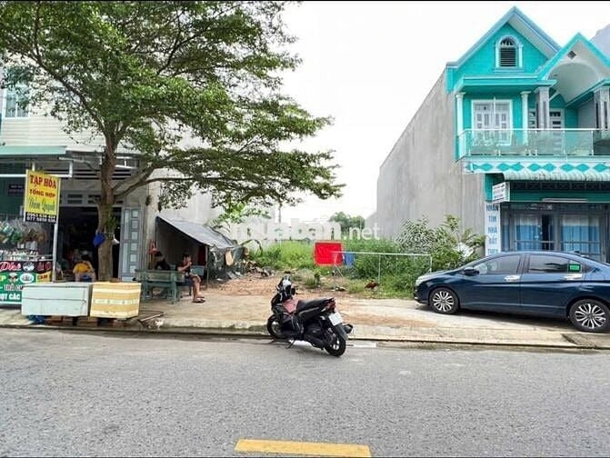 Đất Bàu Bàng Giá rẻ 300m2 SỔ HỒNG ĐẸP MT kinh doanh Cho Thuê - sát KCN