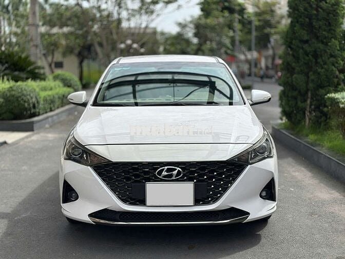 187 2023 1.4 AT - 50000 km