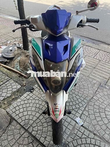 Yamaha Nouvo 5 Fi Trắng Xanh Đen biển số thành phố
