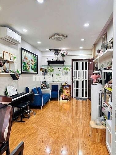 Chung cư Bông Sao Lô A, DT 68m2, full NTCC, có ban công