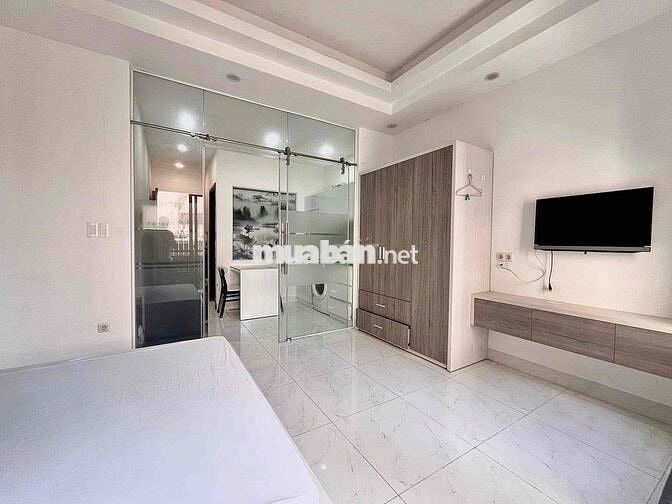 CHO THUÊ CĂN HỘ 1 PHÒNG NGỦ BANCOL GIÁ RẺ NGAY CHỢ TÂN ĐỊNH