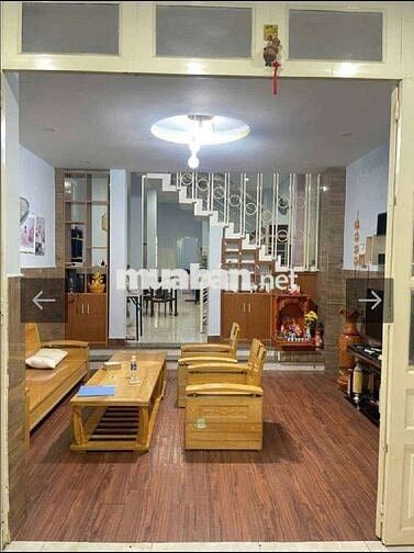 3.7 TỶ NHÀ 1 TR 1 LẦU 1 TUM MỚI KIÊN CỐ NGAY CHỢ ĐOÀN THỊ KIA