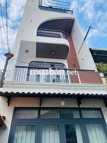 LÊN SÓNG NHÀ PHỐ HXH ĐƯỜNG QUANG TRUNG, P8, GV, HCM 4X17M 4PN 8.25 TỶ