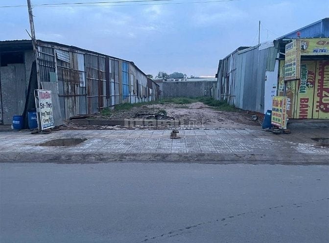 Thanh lý lô đất liền kề KCN, mặt tiền kinh doanh, dân cư hiện hữu