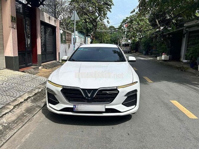 VinFast Lux A Plus 2022 Trắng 50000 km