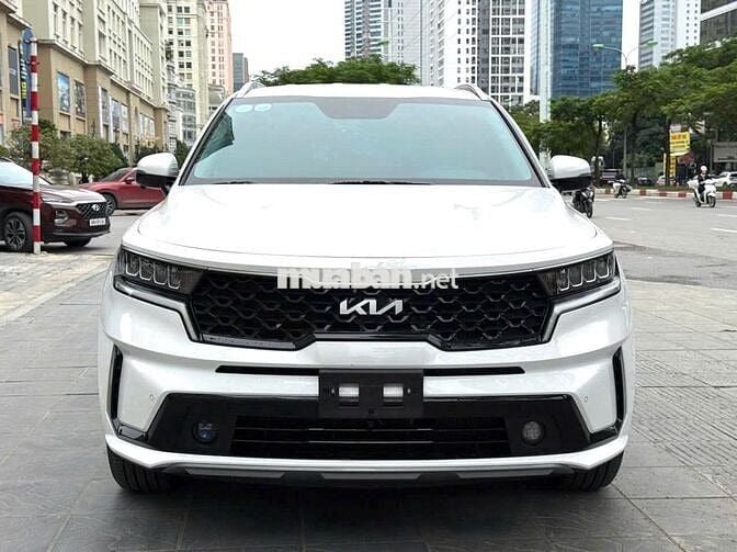 Kia Sorento Dầu Luxury 2024 màu trắng