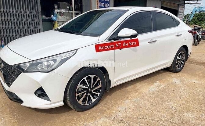 Hyundai Accent 2022 1.4 AT - 40000 km