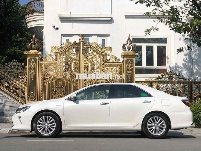 Toyota Camry 2018 2.0 E 70000 km