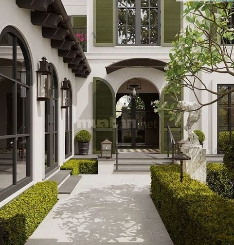 Bán gấp nhà mặt tiền đường Hoa Mai, P2, Quận Phú Nhuận DT: 8x18m 