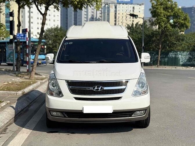 Bán gấp Hyundai Grand Starex 2014 Limousine