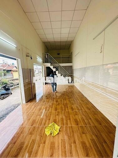 NHÀ GÓC 2 mặt Tiền _ Trệt Lửng _ Mới xây 100%_ Tiện Kinh Doanh