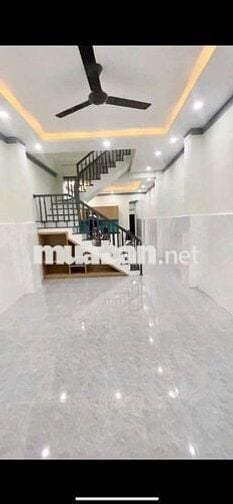 Cần bán gấp căn nhà 2 tầng khu dân cư yên tĩnh Hẻm Quang Trung