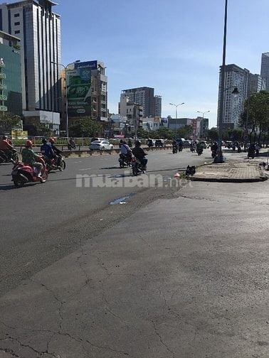 Bán nhà riêng tại Điện Biên Phủ, Q. Bình Thạnh.Cách MT chỉ 5 căn. 3.9T