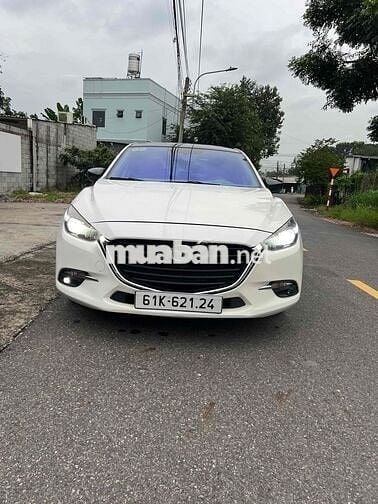 Mazda 3 2018 1.5 AT Sedan - 85000 km