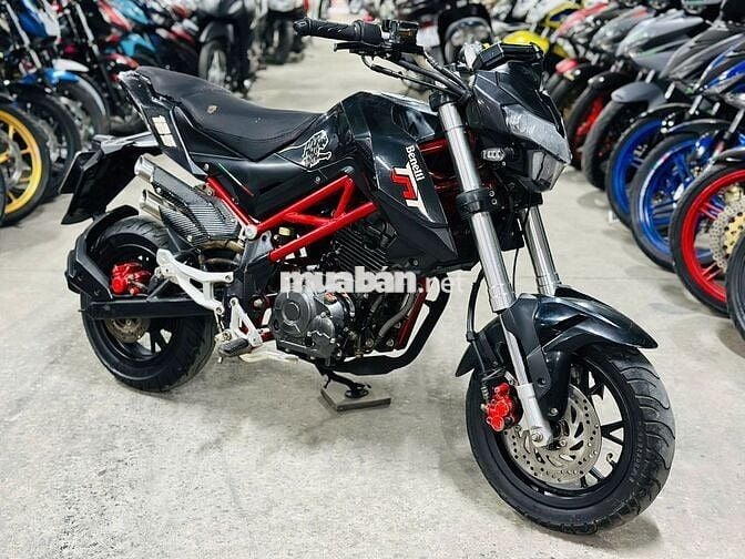 XE MÁYTHANH TÙNG_TNT 125 ĐEN CÔN TAY MÁY ĐỨNG