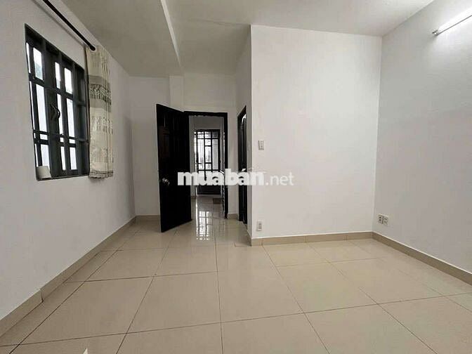 Bán gấp nhà HXH Huỳnh Tấn Phát, Quận 7, 5x20, 4 tầng, giá 9,x tỷ