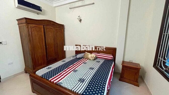 Cho thuê nhà 3PN ngõ 390 Nguyễn Văn Cừ chính chủ