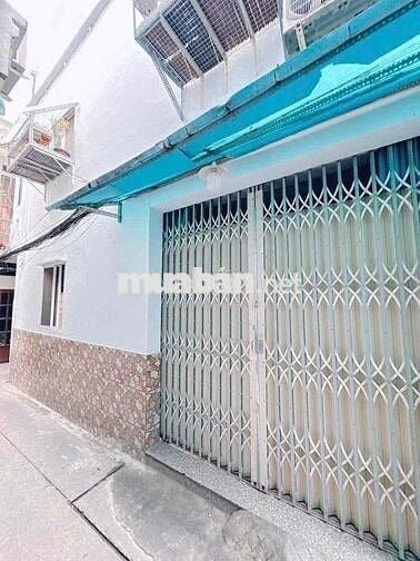Cho thuê nhà nguyên căn Đường Cách Mạng Tháng 8 Quận 3