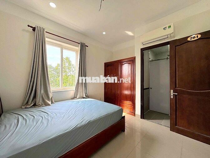 PHÒNG CỬA SỔ LỚN NGAY BV Q12, CVPM. TÔ Ký