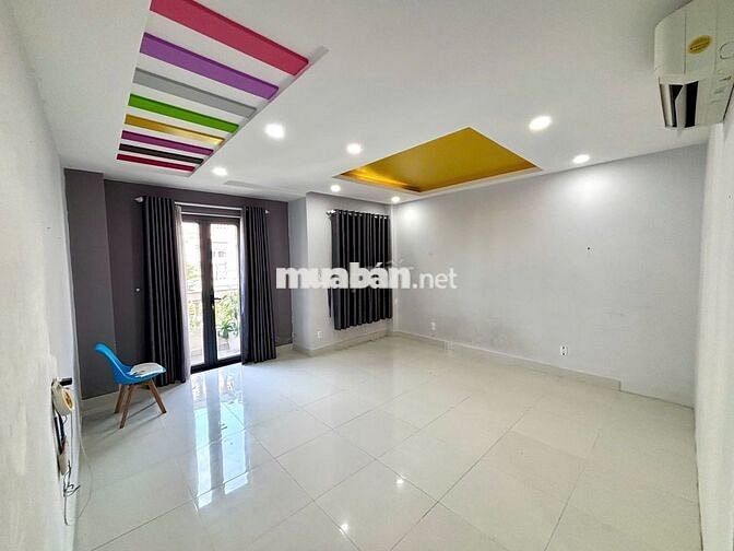 Văn phòng Cityland cho thuê giá chỉ 5tr có thang máy, có hầm.