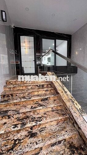 90m2 - 12 triệu/tháng - Cho thuê nhà tầng 1 và hầm xe, Q7 Riverside