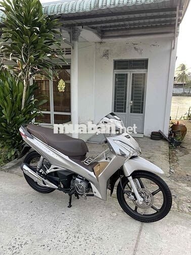 Cần bán Future Đời Mới Màu Hot Đẹp Keng