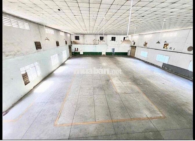 KHO XƯỞNG GIÁP TÂN PHÚ ( 900m2 ) NỀN Epoxy
