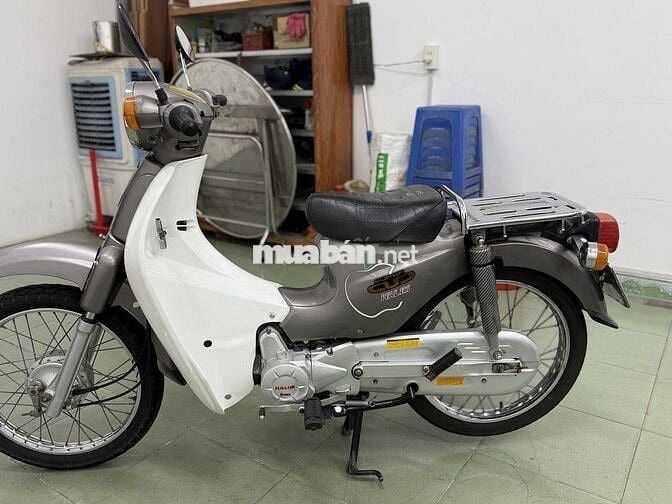 Xe máy Super Cup Halim 50cc Xám Trắng