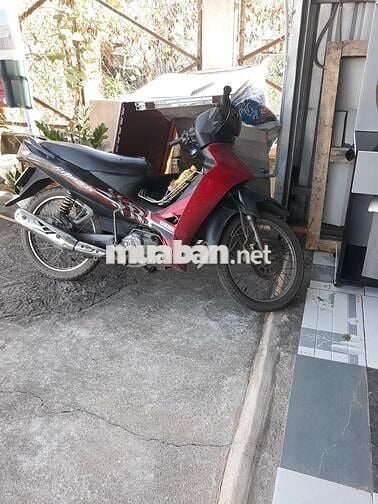 Yamaha Sirius Đỏ đen