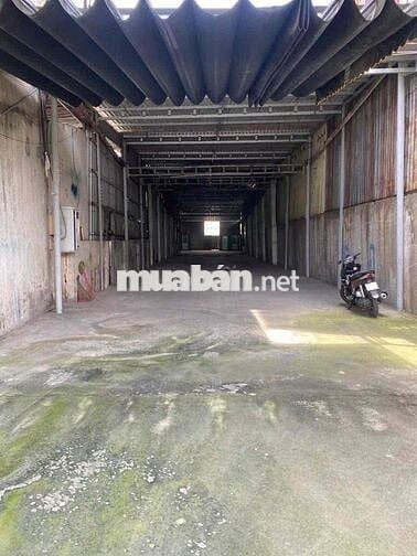 Cho thuê kho, xưởng 250m2 Thới Tam Thôn