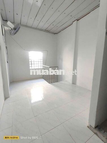 CG: NHÀ MỚI TRỐNG Ở NGAY, CÒN THƠM MÙI SƠN PHƯỜNG TRƯỜNG THỌ