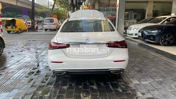 Mercedes-Benz E180 2022 Facelift Trắng