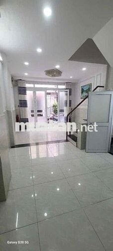 CHO THUÊ NHÀ ĐÚC 2 LẦU CÓ MÁY LẠNH