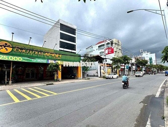 Cho thuê toà nhà 1 hầm 5 tầng Đặng Văn Bi, Thủ Đức