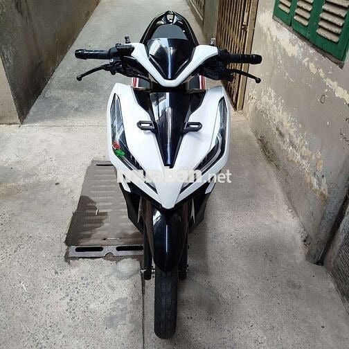 Honda Vario 125cc 2018 Trắng đen