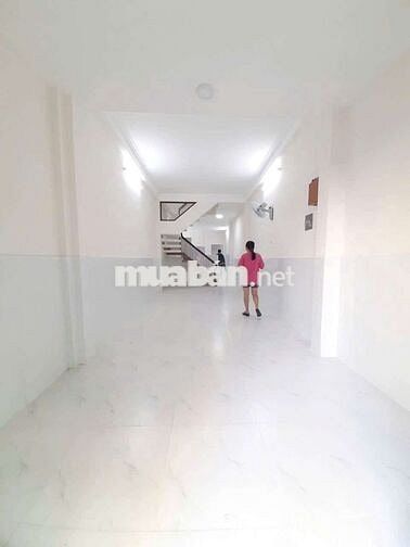 CHO THUÊ NHÀ NGUYÊN CĂN HẺM XE HƠI ĐƯỜNG HOÀ HƯNG Q10