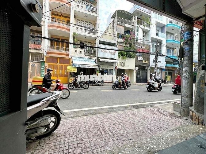 MBKD 53 HỒ BÁ KIỆN, Q.10 – TRỆT SUỐT 100m² CHỈ 25Tr/TH