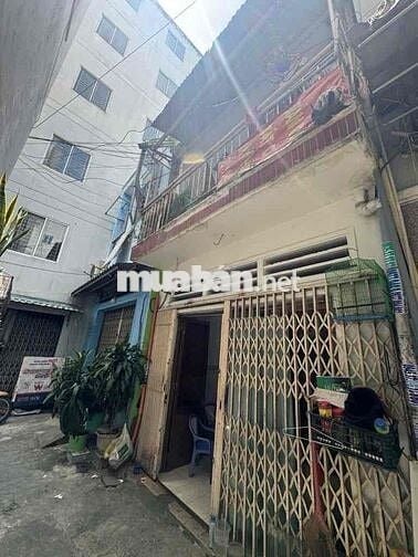 Bán gấp nhà riêng Nguyễn Sơn, Tân Phú, 43m2, 2 tầng, sát mặt tiền, 4xt