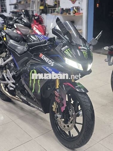 Yamaha R15v3 Monster Đen 14.000km