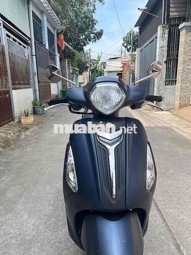 Yamaha Grande Xanh đậm Tự động