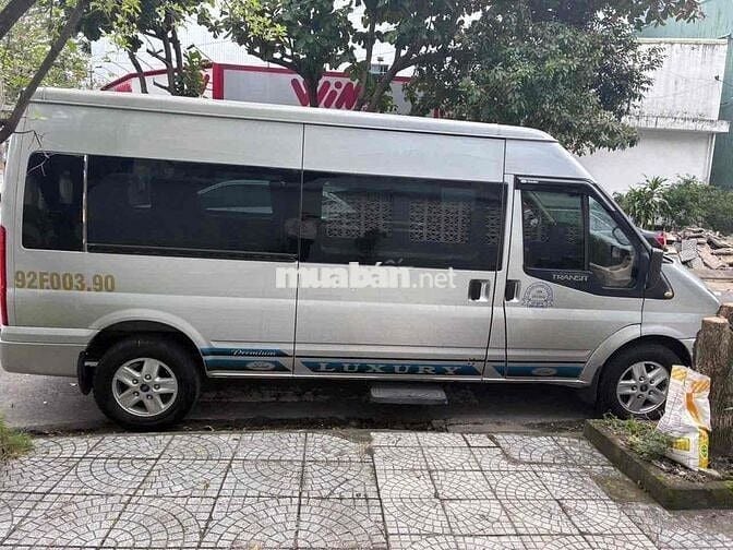 Ford Transit 2016 - bản Luxury cao cấp