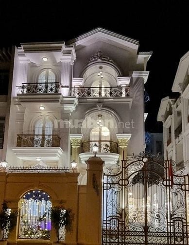 Bán Biệt Thự 10x20 đường Đặng Thuỳ Trâm, P.13-Q.Bình Thạnh. Giá Tốt