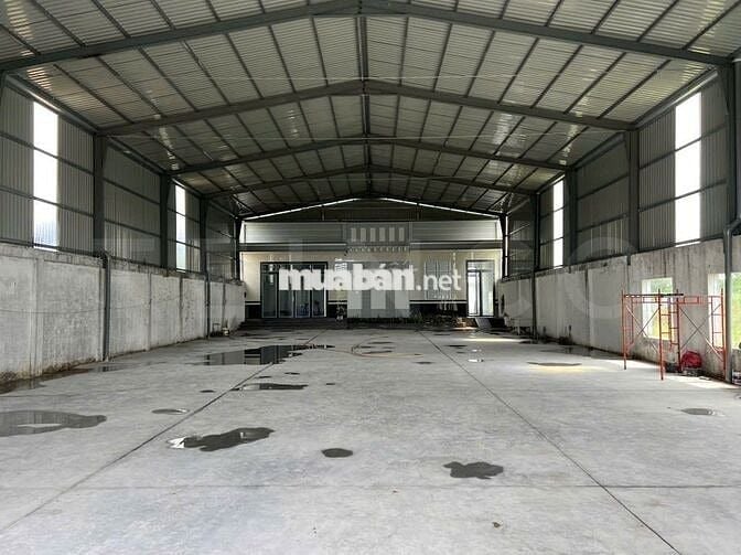 Kho xưởng có nhà văn phòng 1.500m² đường QL 91B (Nguyễn Văn Linh)