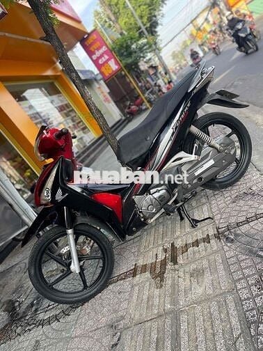 Honda Future 125 2016 Đỏ đen biển 62 máy êm gtdd ạ