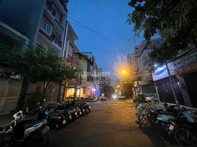 NHÀ ĐƯỜNG NGUYỄN VĂN THƯỢNG ( D1 CŨ ) PHƯỜNG 25 -  BÁN 11 TỶ