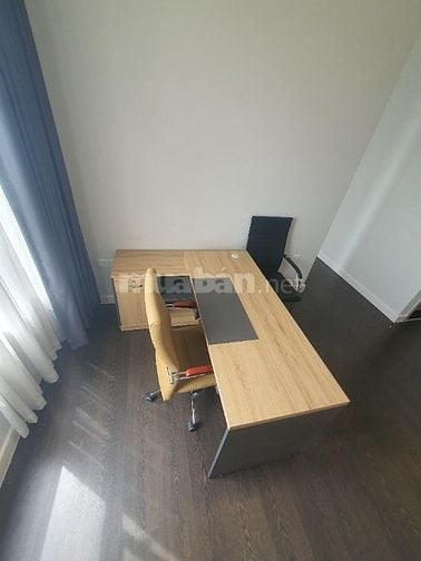 Thanh lý nội thất văn phòng ở HCM